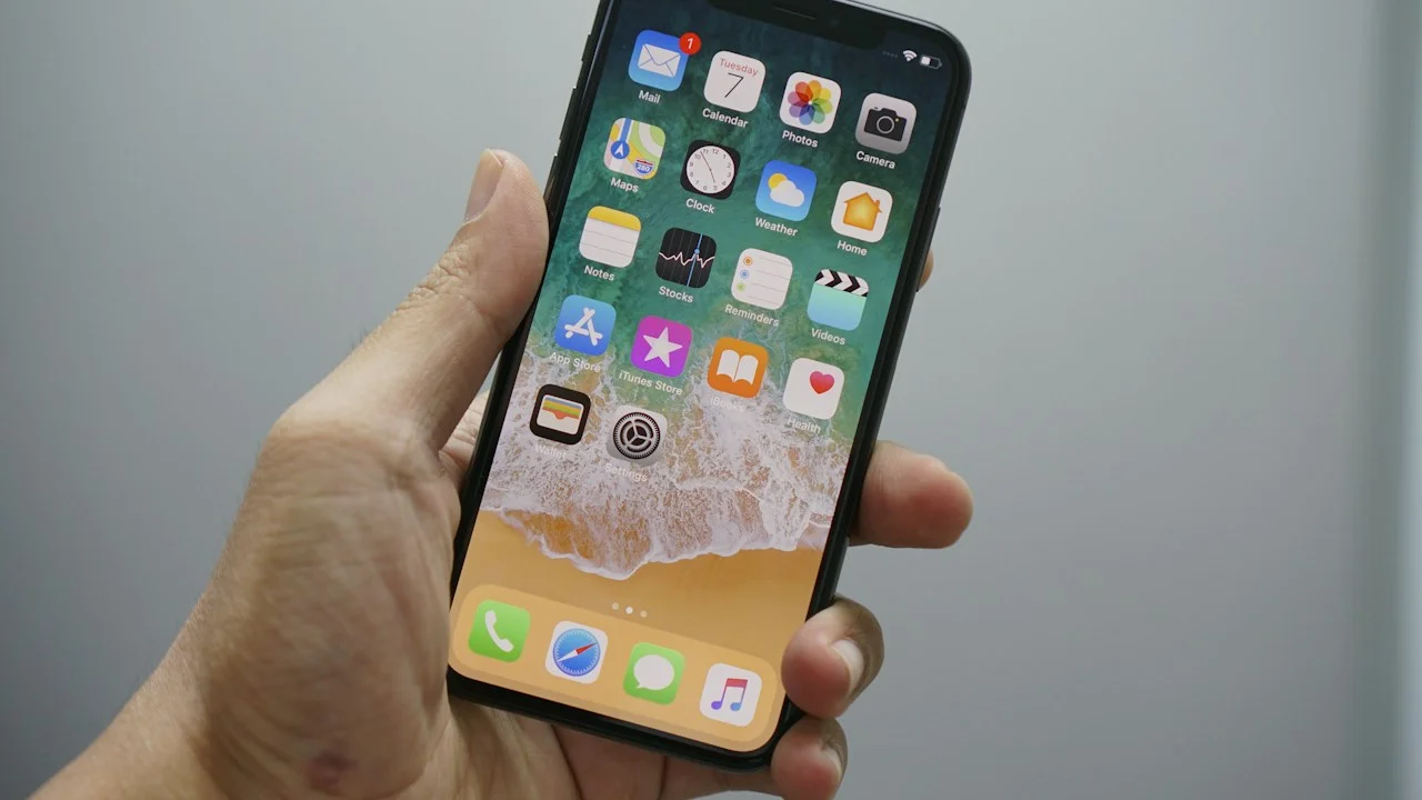 Mastering iOS Focus Filters: Building Dynamic Lock Screens and Contextual App Triggers