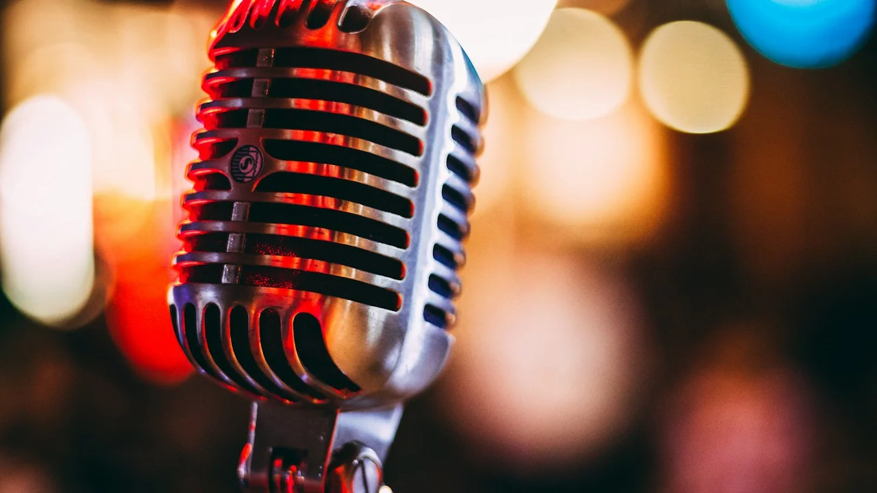 Spotify vs Apple Music vs Tidal: Lossless Audio Quality, Family Plans, and Pricing Realities